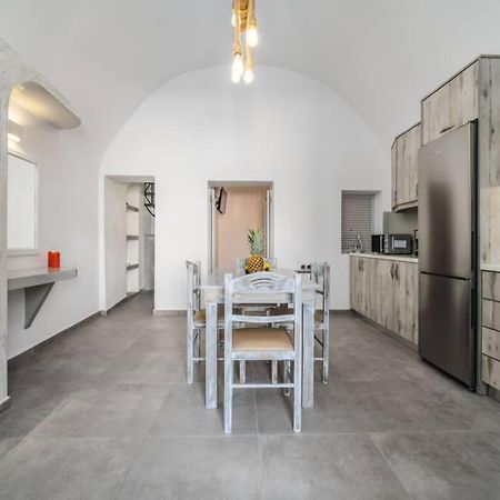 Villa Brouzos- Maisonette With Sea & Mountain View Emporio  Bagian luar foto